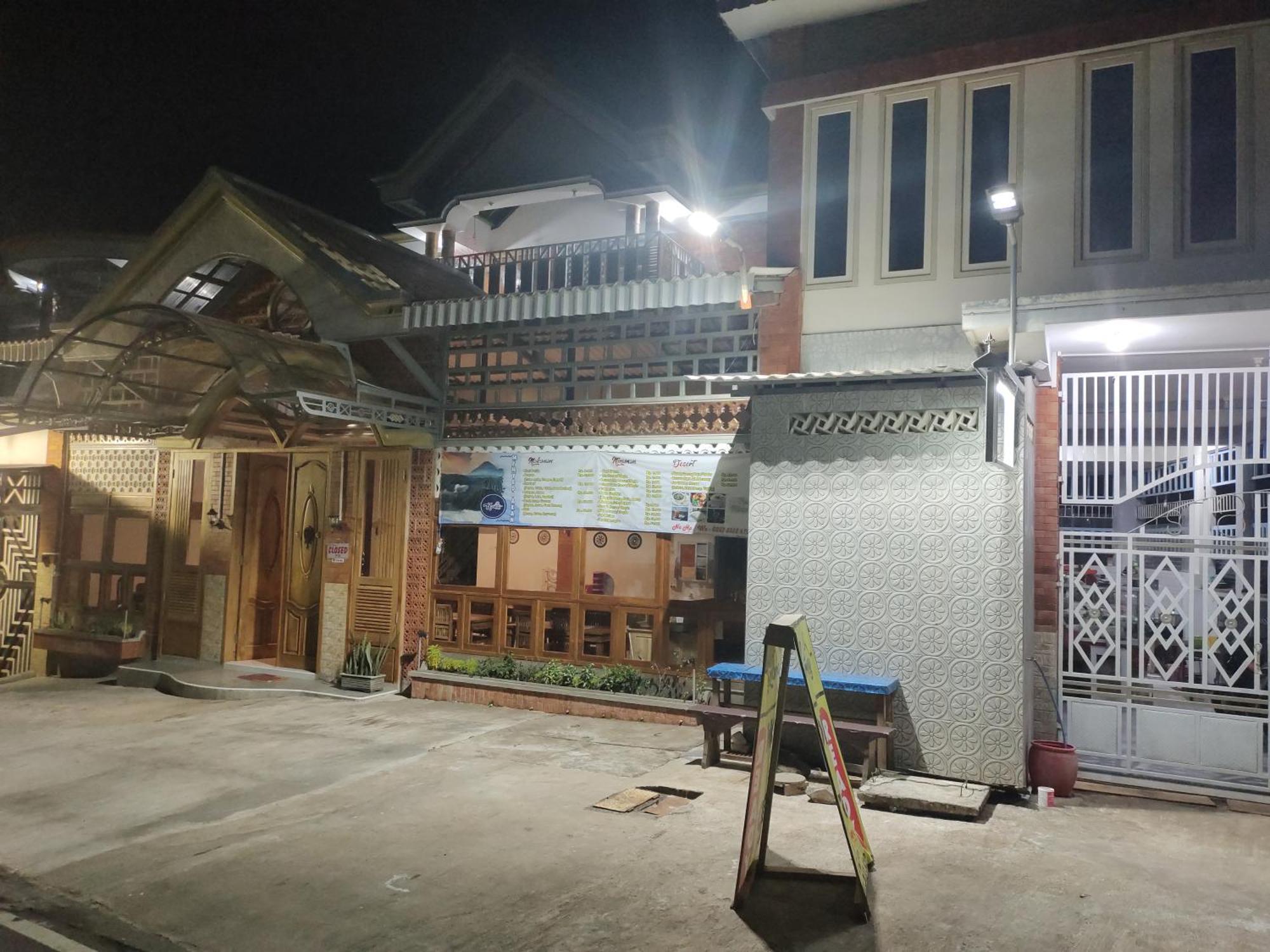 Harmony Resto&Homestay Lambangkuning 外观 照片